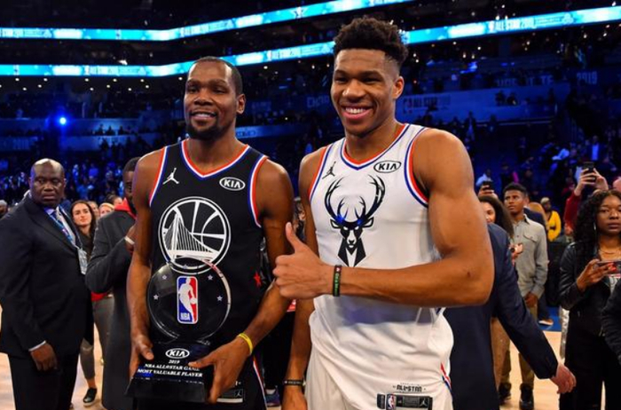 豪赌交易,再抢神射手,组建超级五巨头,全联盟29队都绝望|洛佩兹|雄鹿