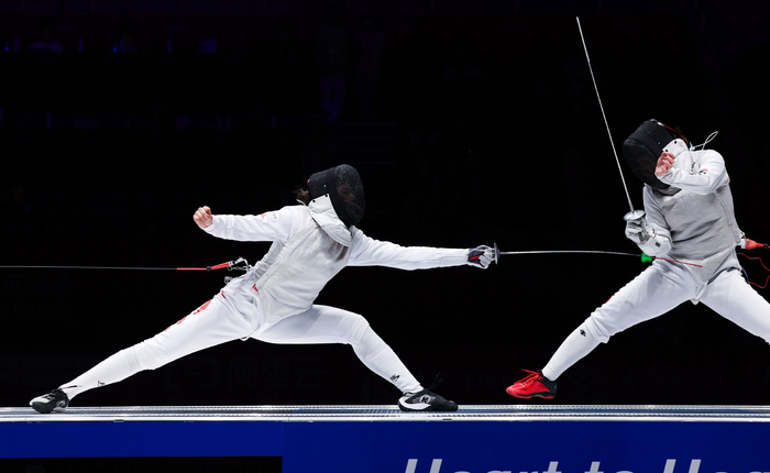 击剑——女子个人花剑:黄芊芊夺冠|击剑|花剑_新浪新闻