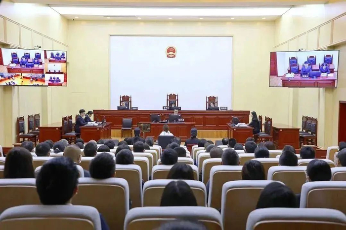 ▲米某某一案开庭现场