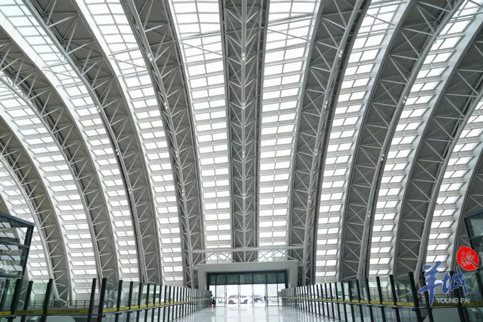 广汕高铁新塘站