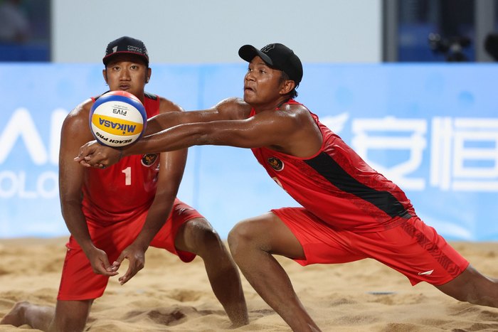 沙滩排球——男子1/4决赛:伊朗组合晋级四强|伊朗|张涛|印度尼西亚