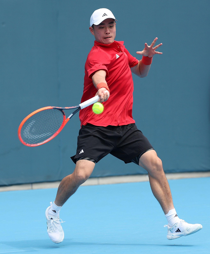 网球——男单:吴易昺晋级第三轮|网球|吴易昺|贾斯廷_新浪新闻