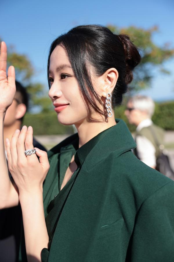 李梦在威尼斯电影节