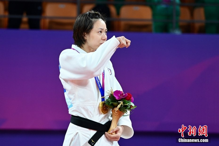 (杭州亚运会)中国台北选手连珍羚夺得柔道女子57公斤级金牌|柔道|中国