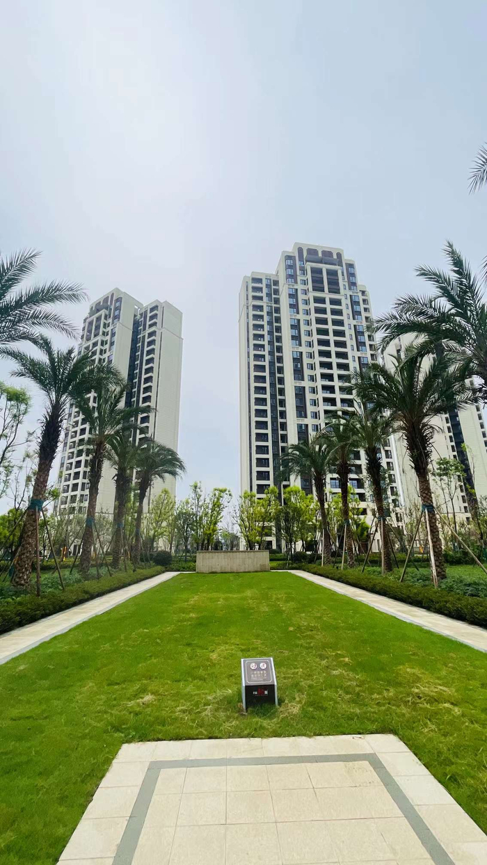 新都香城云庭1-10号楼9月25日交付|成都市|预售|房源_新浪新闻