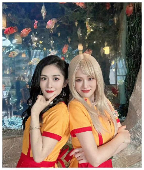 杨紫加盟新综艺节目,携三位女嘉宾,轻松稳妥收视猛增!