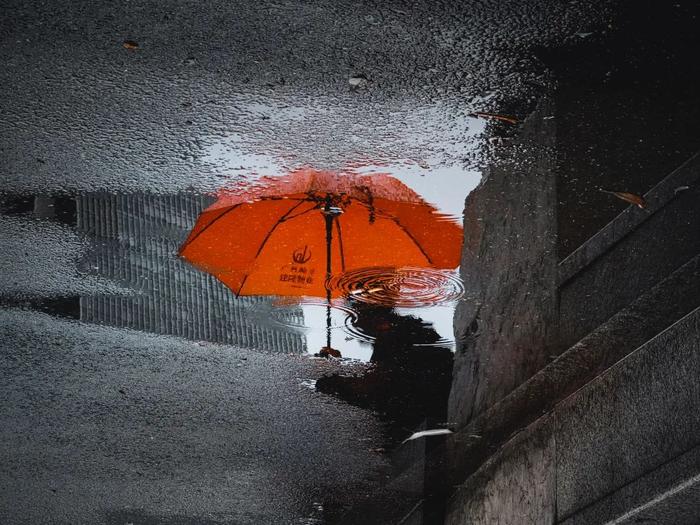 发现下雨天这三个特点拍照更高级