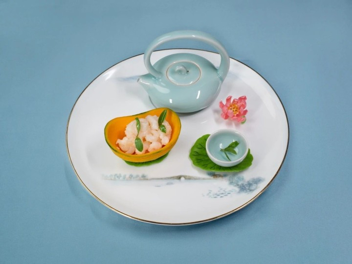 揭秘杭州亚运国宴用瓷:宋瓷雅韵迎宾来|浙江|国宴|餐盘_新浪新闻