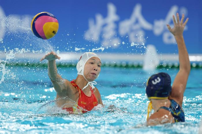 游泳——女子水球:中国胜哈萨克斯坦