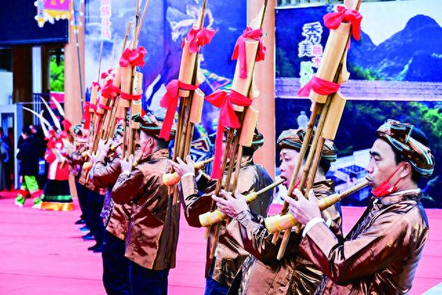 少数民族民俗活动精彩热闹。（资料图片）