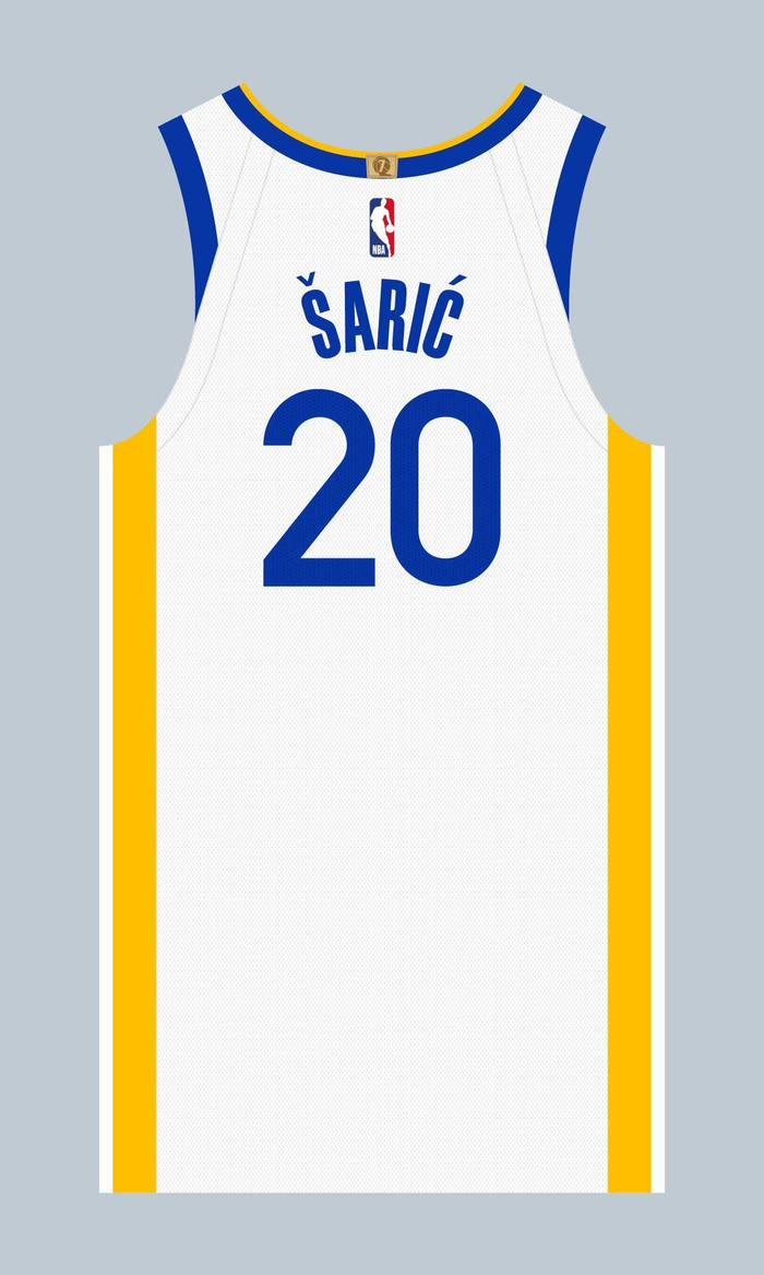 新赛季将身披20号球衣,而勇士20号球衣的上一位拥有者是2021年的乔丹