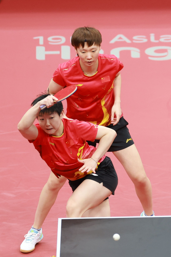 乒乓球——女子双打淘汰赛第二轮:孙颖莎/王曼昱晋级