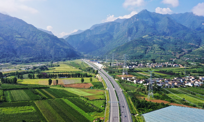 京昆高速蒲城至涝峪段四改八工程建成通车