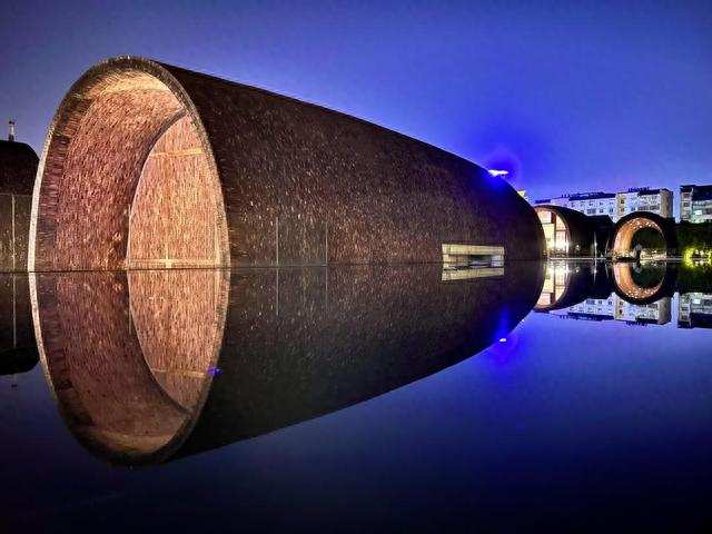 景德镇御窑博物馆夜景（5月15日摄）。新华社记者 卢哲 摄