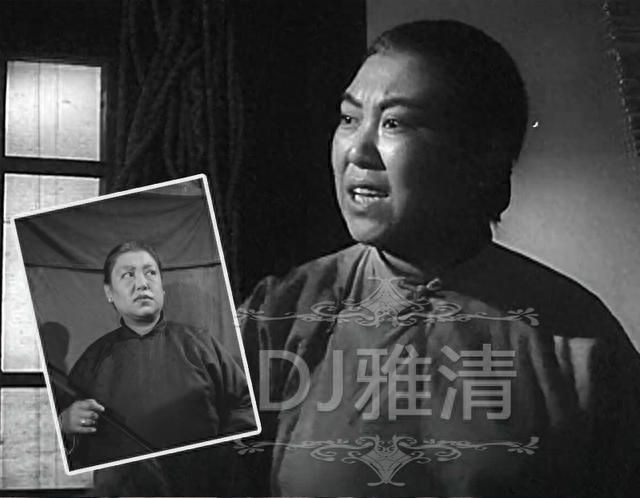 二,李環當然作為專業電影演員,周婷也曾演過正面角色,如《革命家庭》