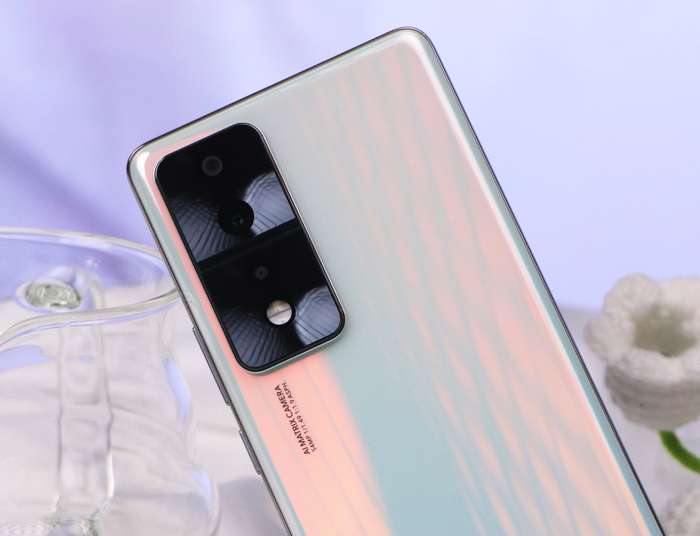 12gb256gb仅2159元荣耀骁龙8旗舰即将退役可以捡漏了