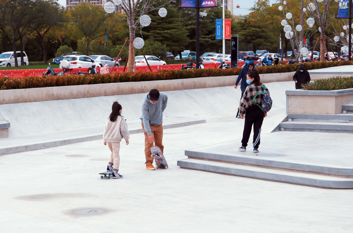　▲图/ 上海某滑板公园 IC PHOTO