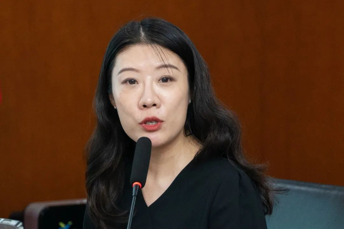 华中科技大学新闻与信息传播学院教授、教育部大数据与国家传播战略实验室副主任陈薇。