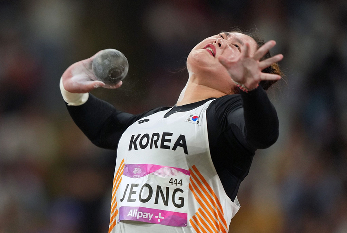 田径——女子铅球决赛赛况|田径|铅球|田径项目_新浪新闻