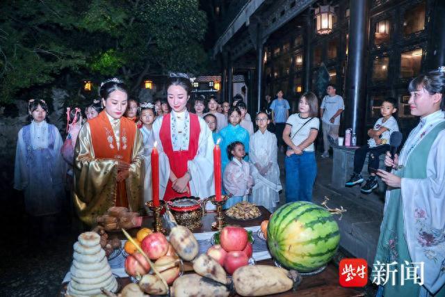 中秋节拜月的图片图片