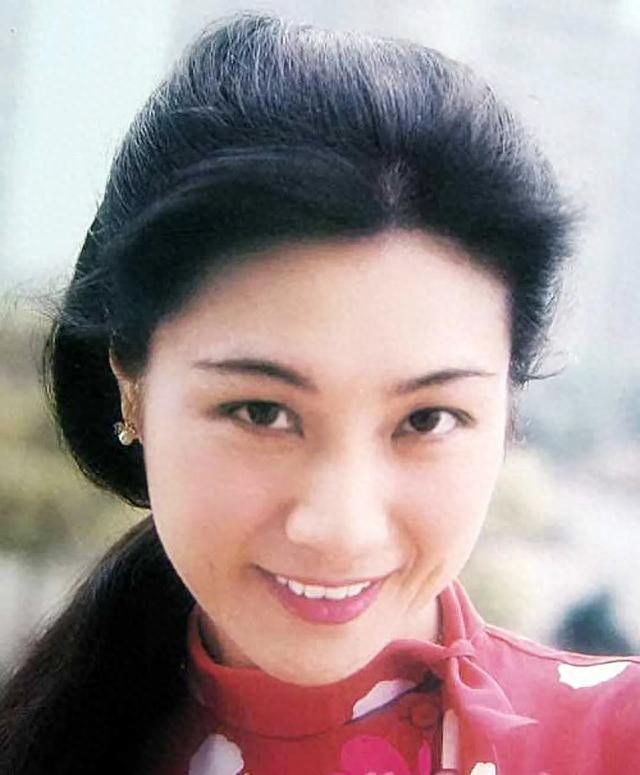 上影演员剧团成立70周年 40张最美丽面孔惊艳时光 百媚千娇 个个难忘