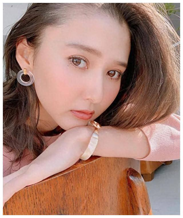 裴唯莹|女郎|周杰伦_新浪新闻