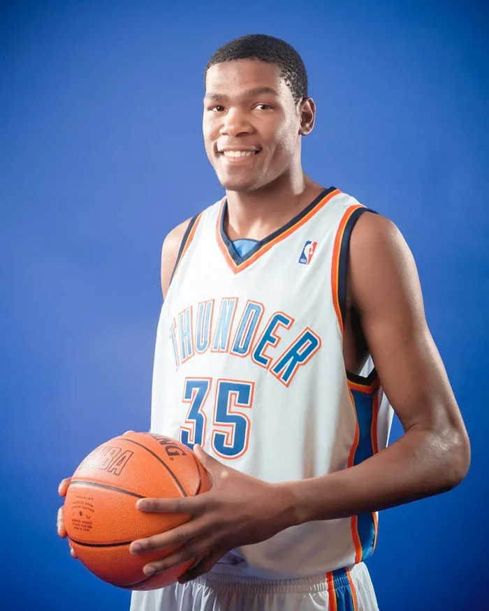 雷霆元年 幼杜定妆照|定妆|雷霆|杜兰特_新浪新闻