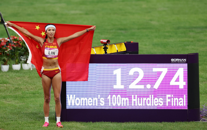 林雨薇刷新了个人最好成绩。  新京报记者 王贵彬 摄