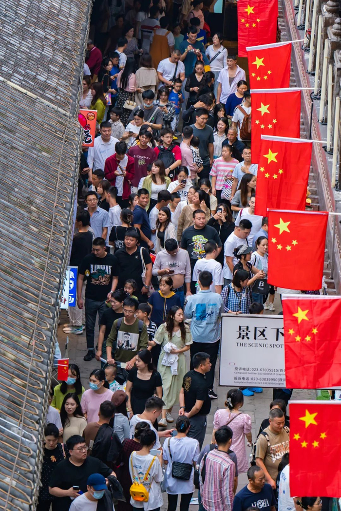 网友:这算什么,我排队上个厕所,轮到我,景区要关门了|长城|青岛市