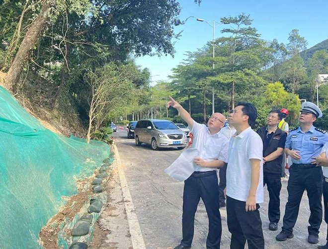 盐田区开展中秋,国庆节前安全生产大检查|李忠_新浪新闻