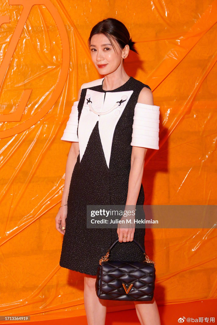 lv大秀,明星云集,来看看秀场生图……|巴黎时装周|赞达亚|裴斗娜_新浪