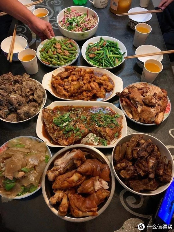 朋友圈晒中秋晚饭,家家温馨丰盛,唯有最后一张,看着好心酸!