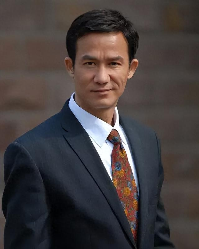 22岁北京女演员,今新剧变主角,搭档影帝|李子雄|tvb|张涵予_新浪新闻