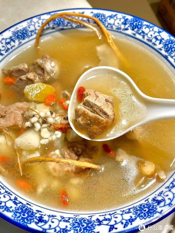 五指毛桃牛大力滋补汤