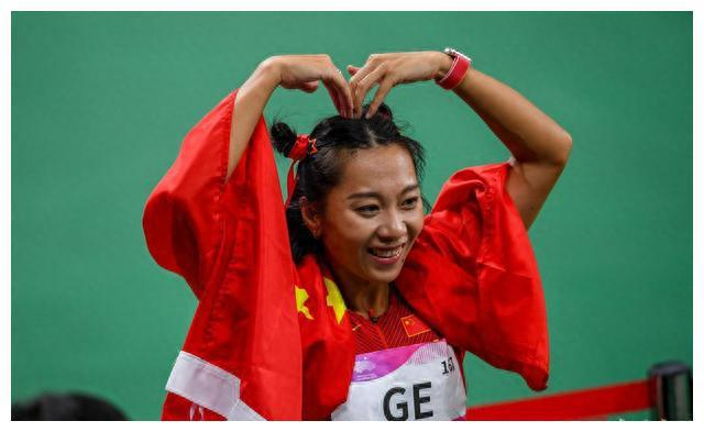 "|哪吒|葛曼棋|好运_新浪新闻