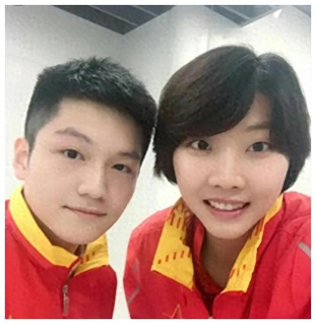 勇敢求婚袁心玥,爱情故事更加浪漫|袁心玥|樊振东|乒乓球_新浪新闻