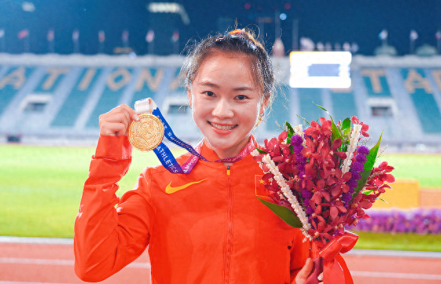 梁小静|田径|女子_新浪新闻