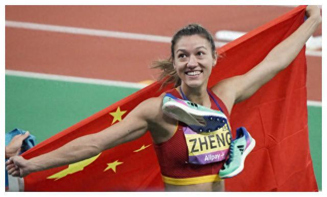 中国首位归化田径选手郑妮娜力夺女子七项全能冠军!