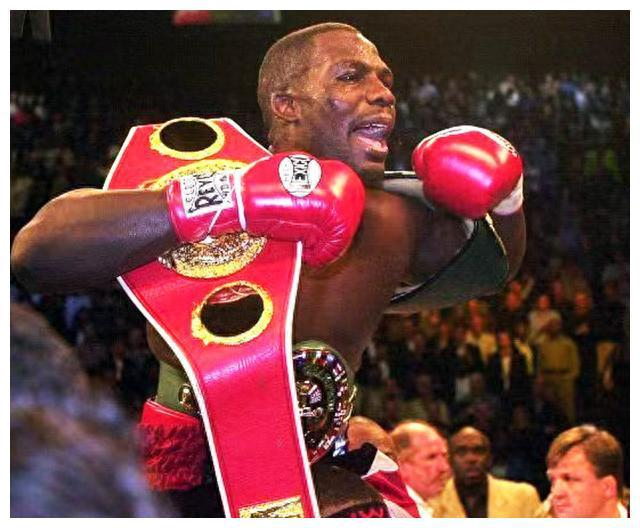 刘易斯认为富里优势更大|拉曼|富里|刘易斯_新浪新闻