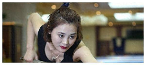 九球天后16岁成世界冠军,嫁帅气富豪,姓氏稀有|刘莎莎|九球|台球_新浪