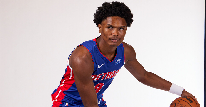 蒙蒂:奥萨尔-汤普森有顶级的身体 要给他压力