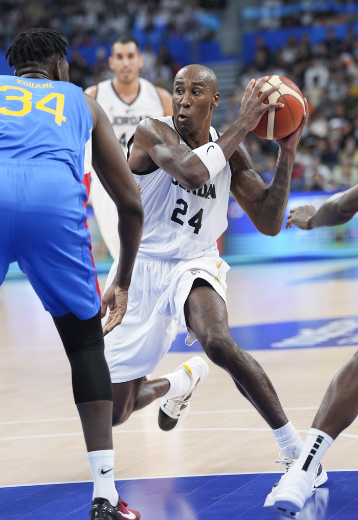 篮球——男子组:约旦队对阵菲律宾队|约旦|菲律宾|篮球_新浪新闻