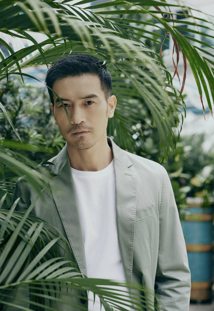 纪焕博志愿军雄兵出击莫斯科行动上映演绎角色反差感