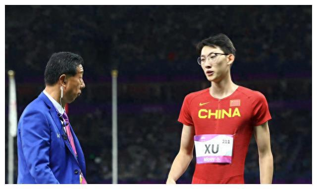 男子110米栏惊现并列冠军眼镜飞人徐卓一夺铜牌