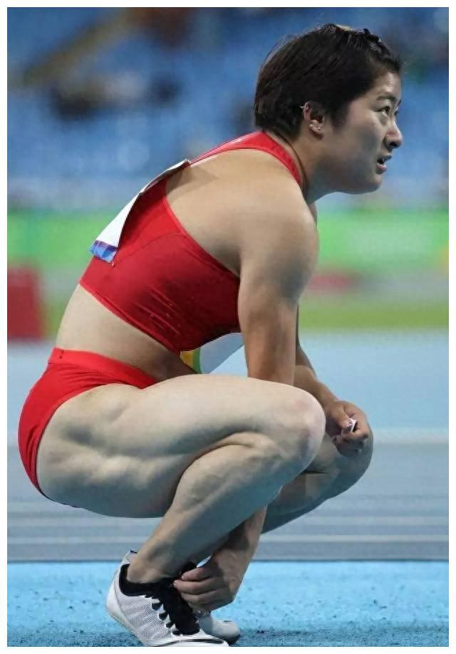 她的体形让人眼前一亮,凭第一感觉,你能猜到她是从事什么竞技运动吗?