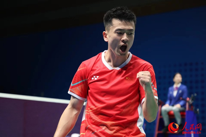 看见亚运丨郑思维黄雅琼卫冕亚运会羽毛球混双冠军