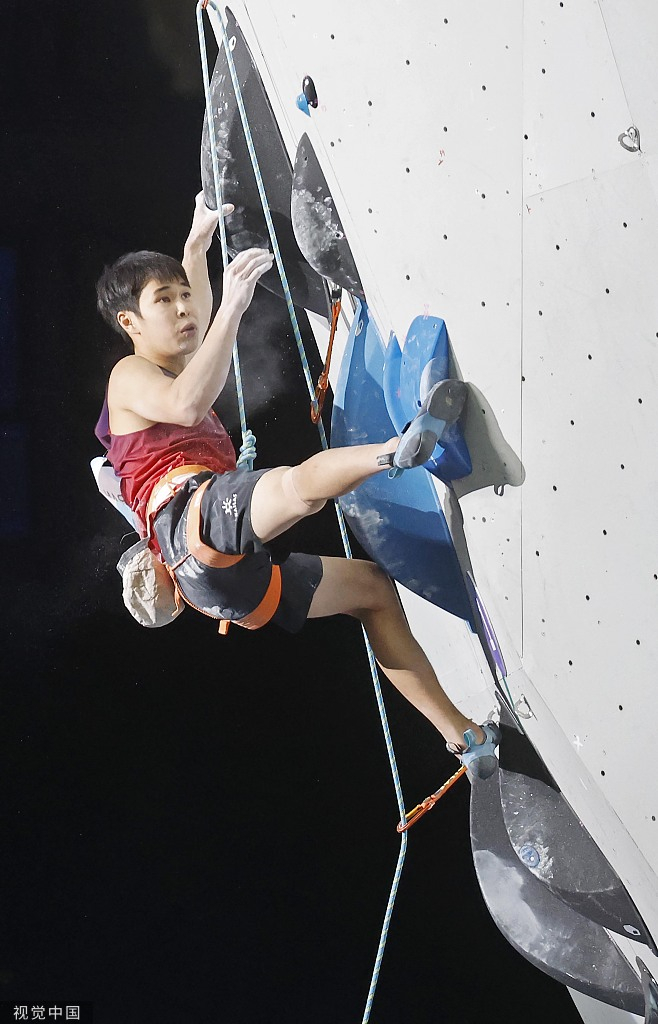 潘愚非在比赛中。