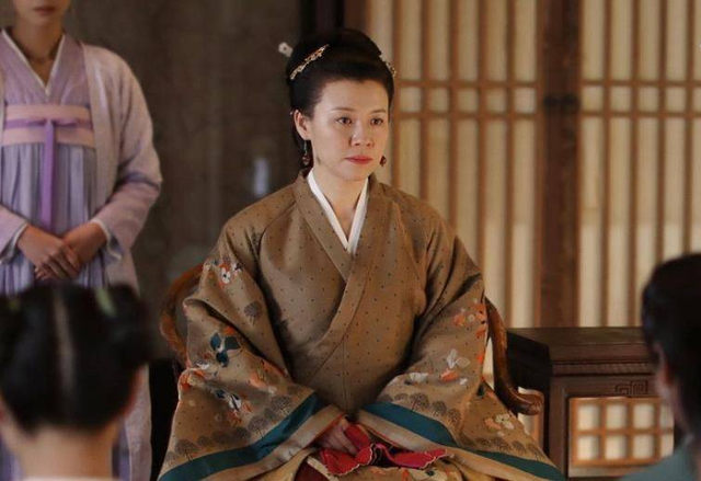 《知否》海氏聪明贤惠,长柏娶她是高攀,大娘子为何不乐意?