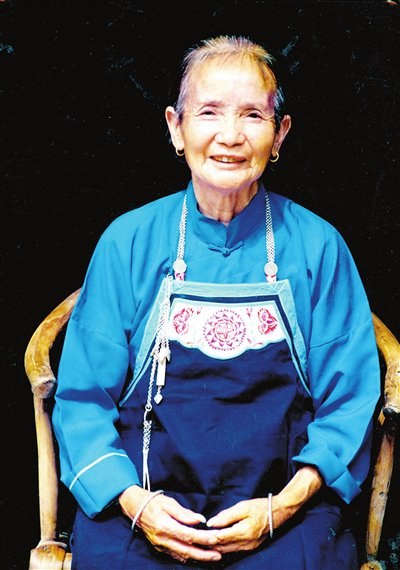 赣南客家传统服饰|礼服_新浪新闻