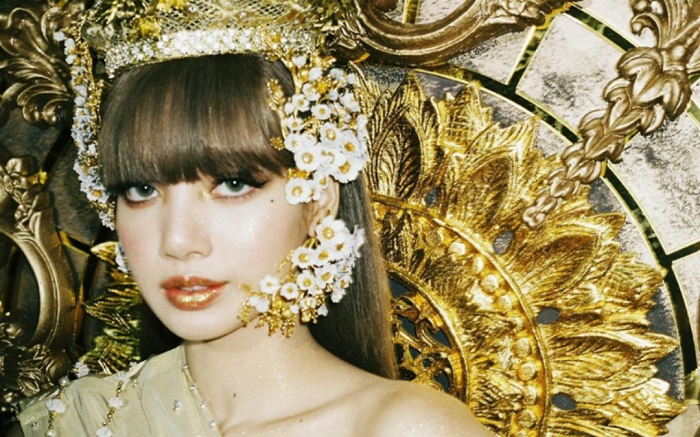 △Lisa在solo曲《Lalisa》中融入泰国元素